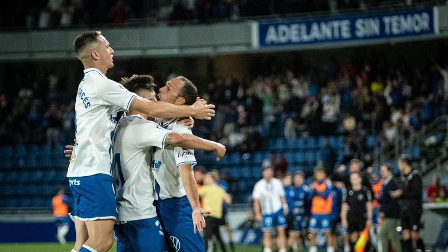 El Tenerife suma otro punto de fe contra el Sporting (1-1)