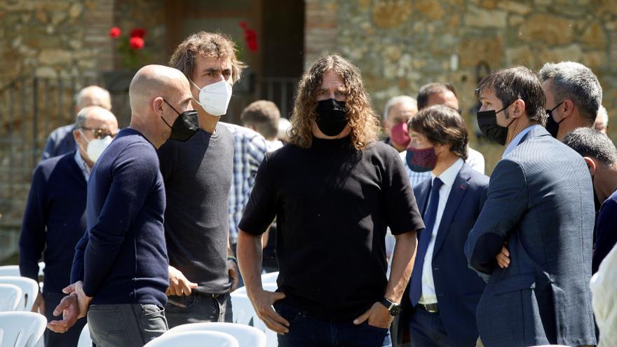 Medio millar de personas despiden en Girona a Francesc Arnau