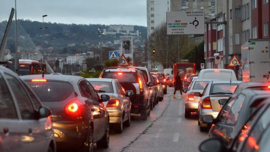 El gobierno local se marca el objetivo de “racionalizar” el tráfico en orillamar en 2024