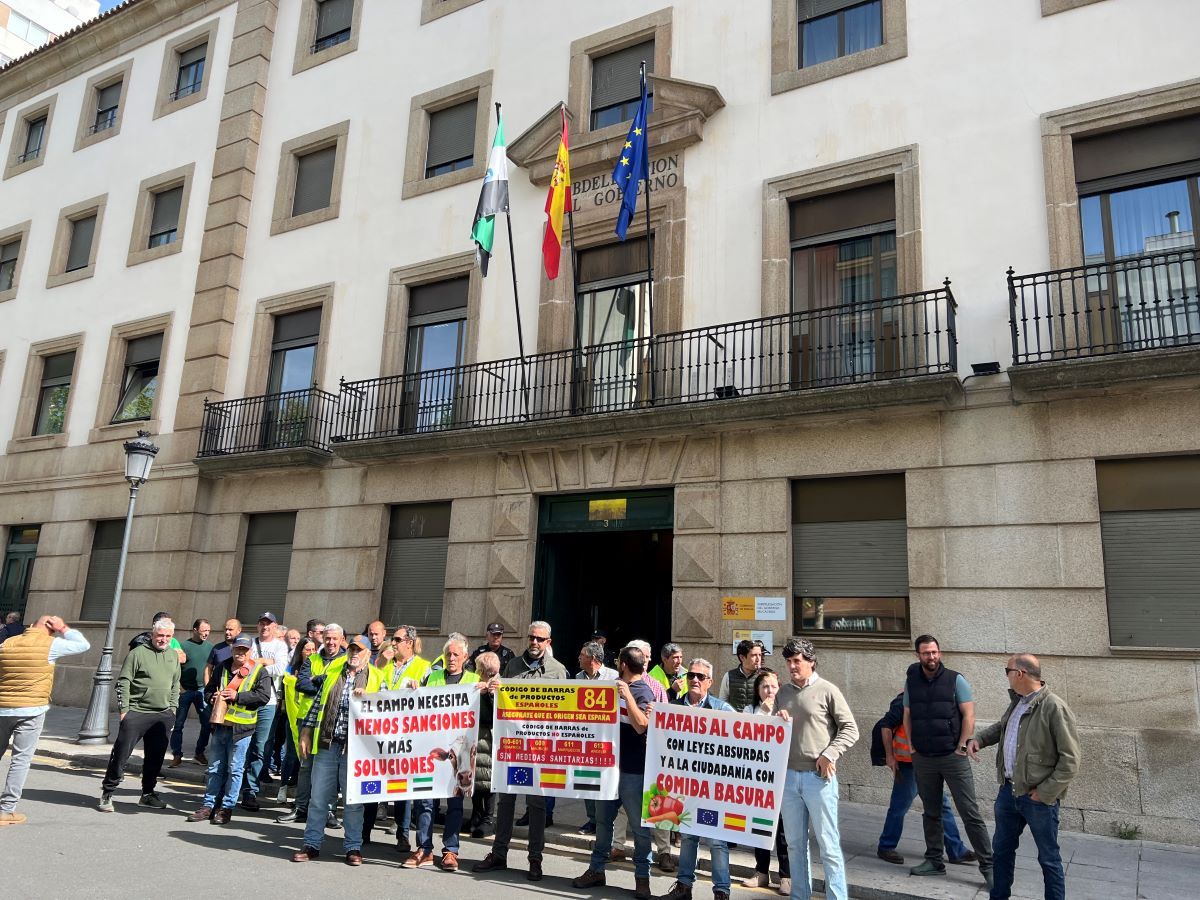 Protesta de agricultores y ganaderos de la Plataforma para la Defensa del Campo de Extremadura.