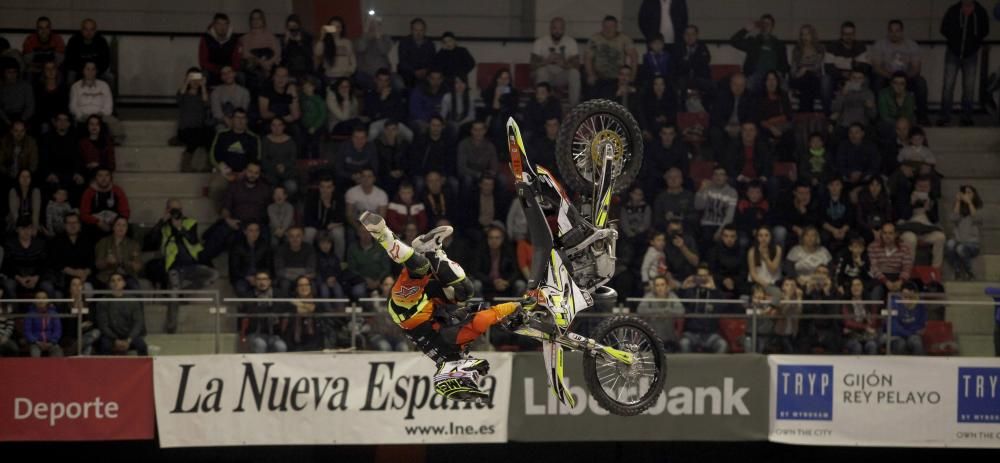 Las impresionantes imágenes del Freestyle de Gijón