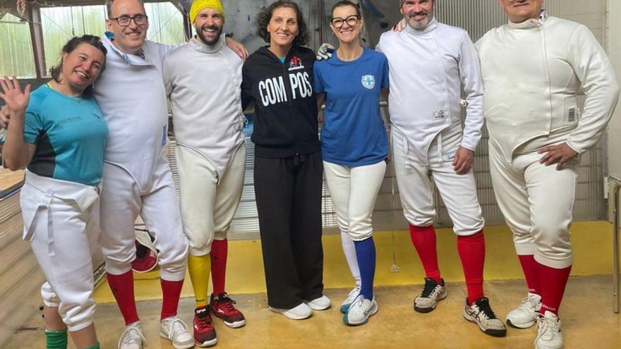 Equipo del Compostela Esgrima en Donosti.