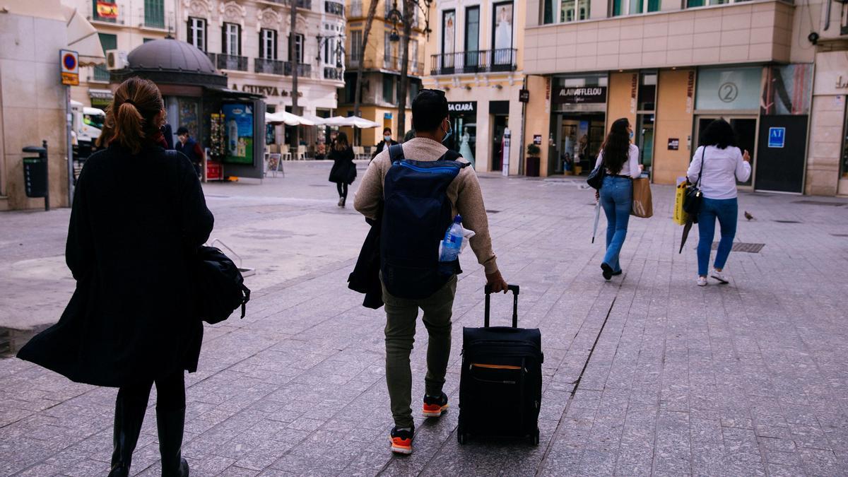 Turistas por el centro de Málaga.