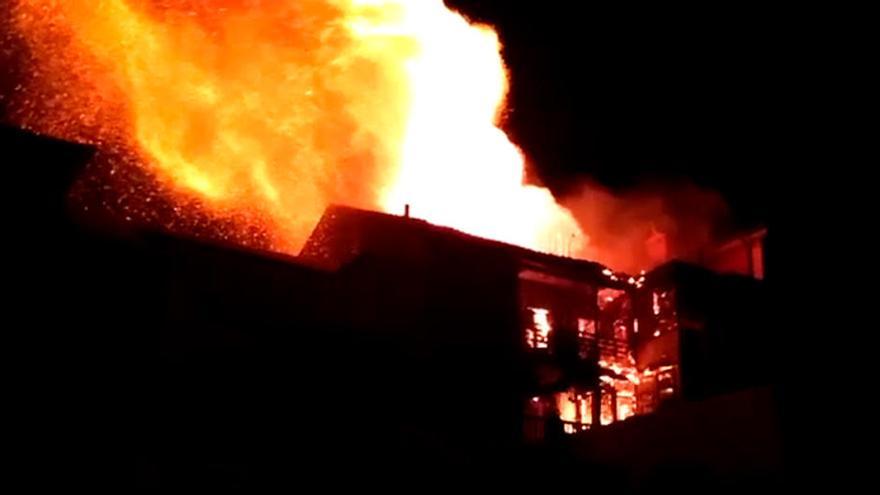 Incendio en una vivienda de Luanco