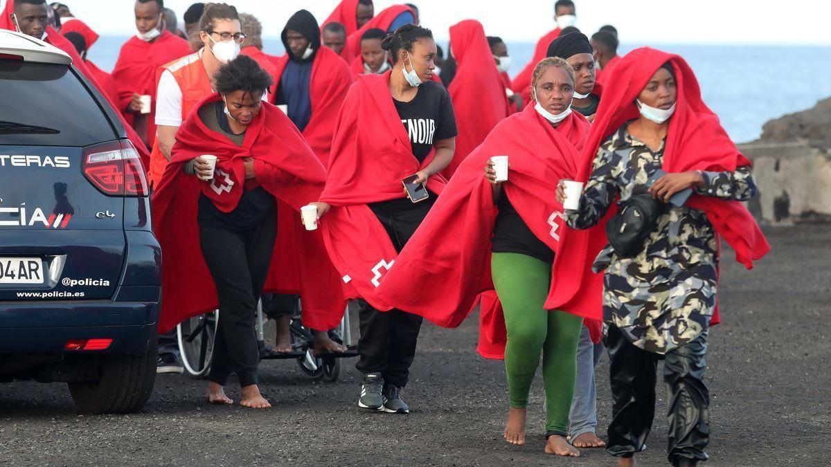 Rescatan unas 317 inmigrantes cerca de Lanzarote.