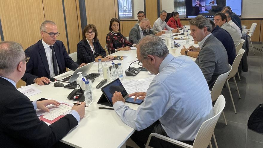 Empresarios de Castellón ponen en valor el empuje de la ruta aérea a Madrid a su internacionalización