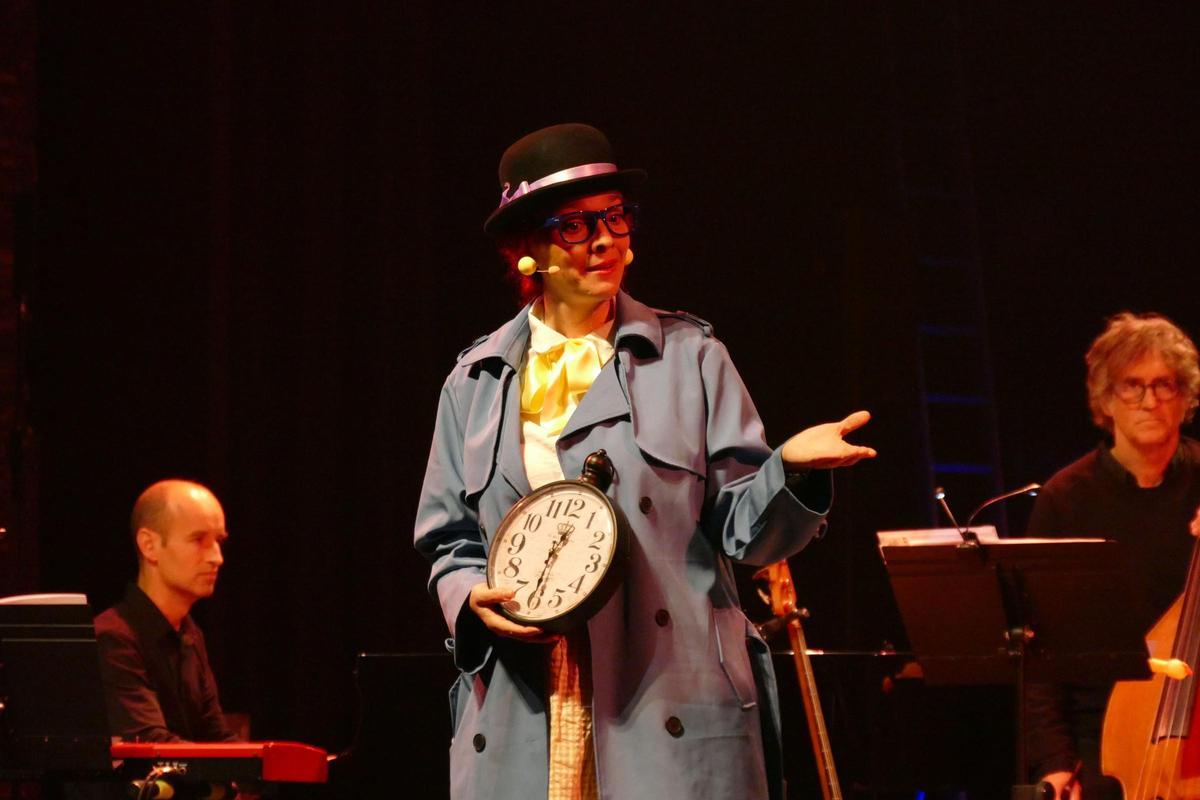 EN IMATGES | "L'últim rellotge" del Cantània arriba al Teatre El Jardí de Figueres