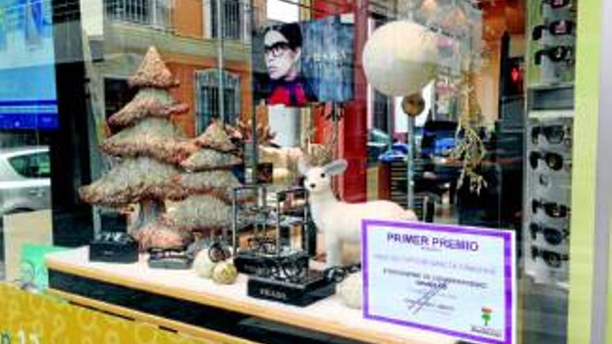 García Sánchez, premio al mejor escaparate navideño