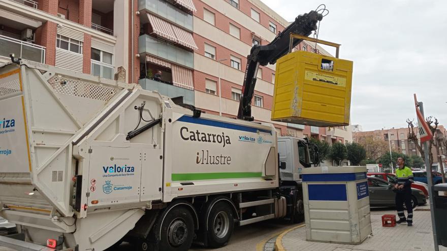 Así es una jornada en el camión de recogida selectiva