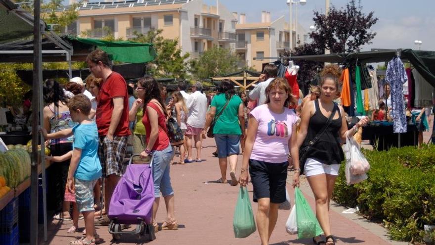 Imagen de archivo del mercado de Canet d&#039;en Berenguer