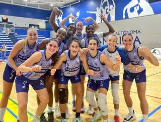 El Azul Marino gana en Melilla su primer partido a domicilio