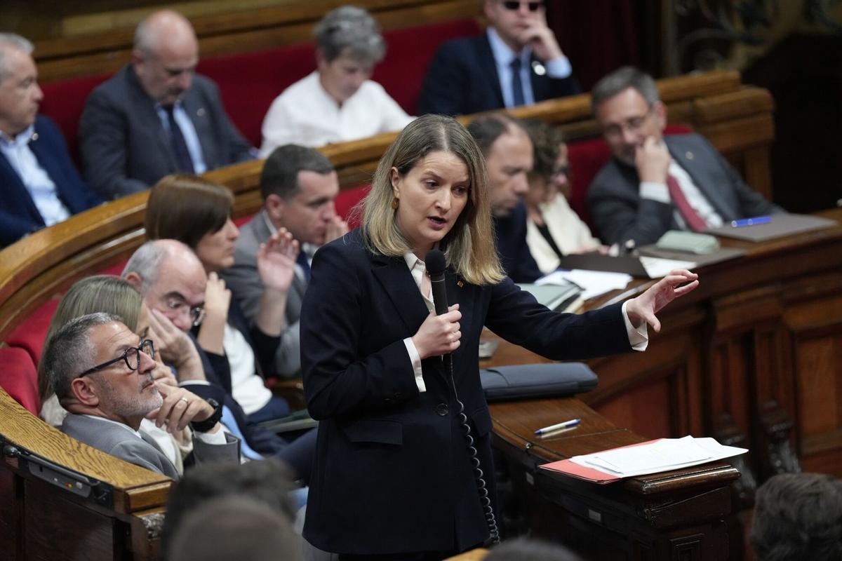 La consellera de Drets Socials i Inclusió, Mònica Martínez Bravo, la semana pasada en el Parlament.