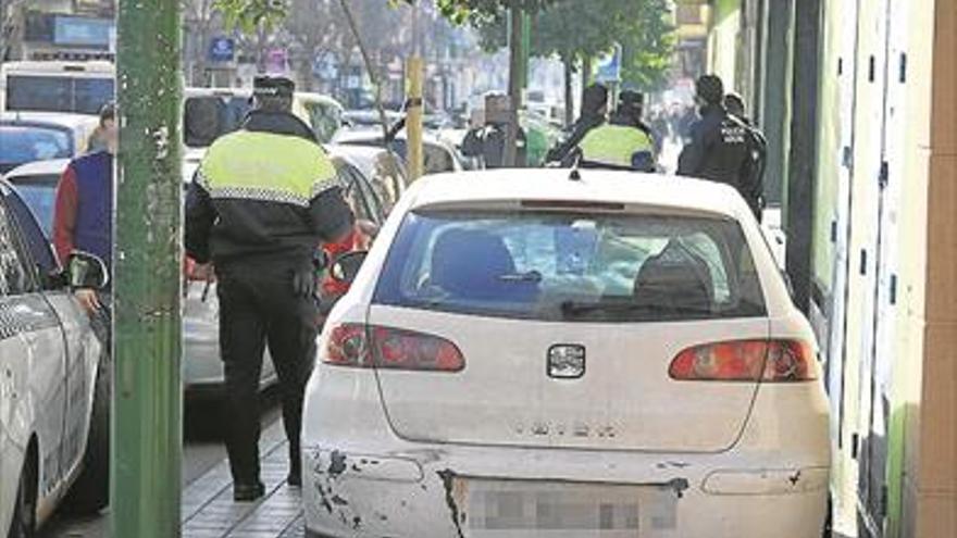 Una persecución en coche por tráfico de tabaco alarma a Levante