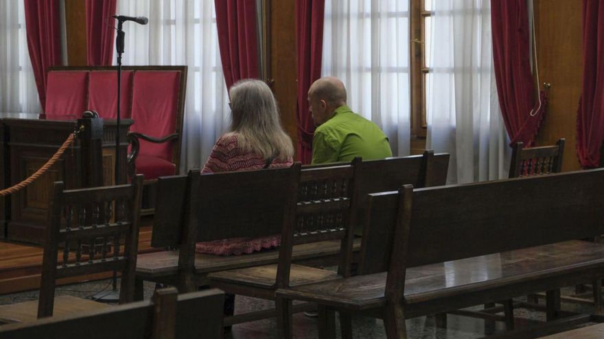 Condenan a una madre y un hijo por llevarle droga a la cárcel a un familiar