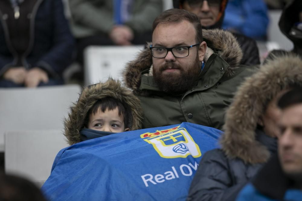 El partido entre el Real Oviedo y el Rayo Vallecano, en imágenes