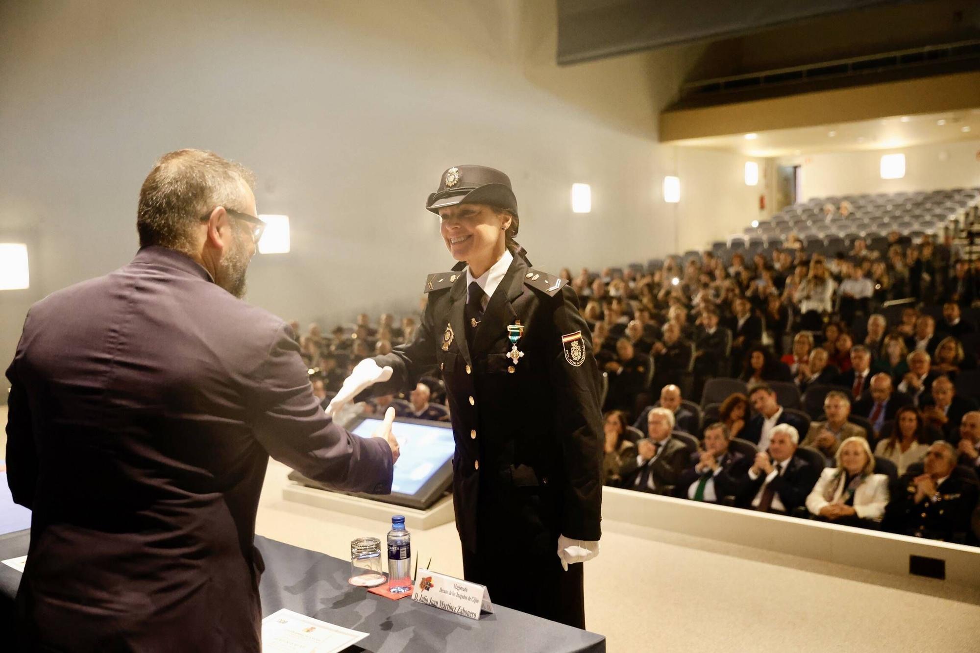Así fue la fiesta de la Policía Nacional (en imágenes)