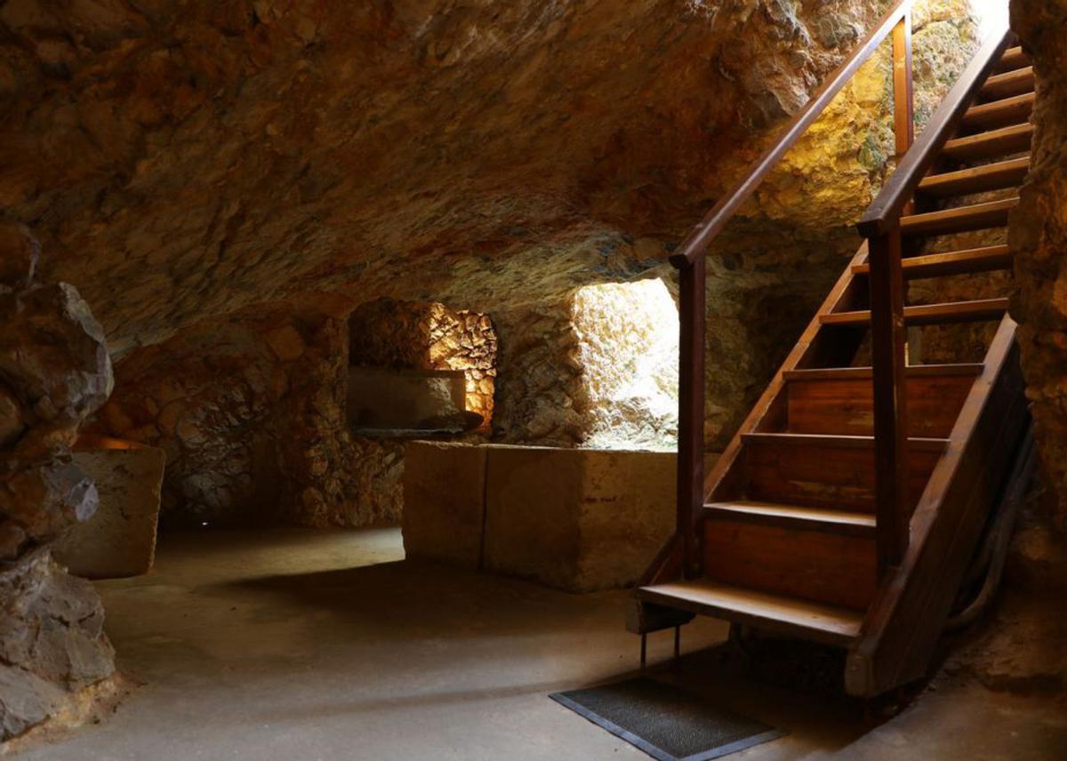 Uno de los hipogeos descubiertos en la Necrópolis de Puig des Molins. | ISTOCK
