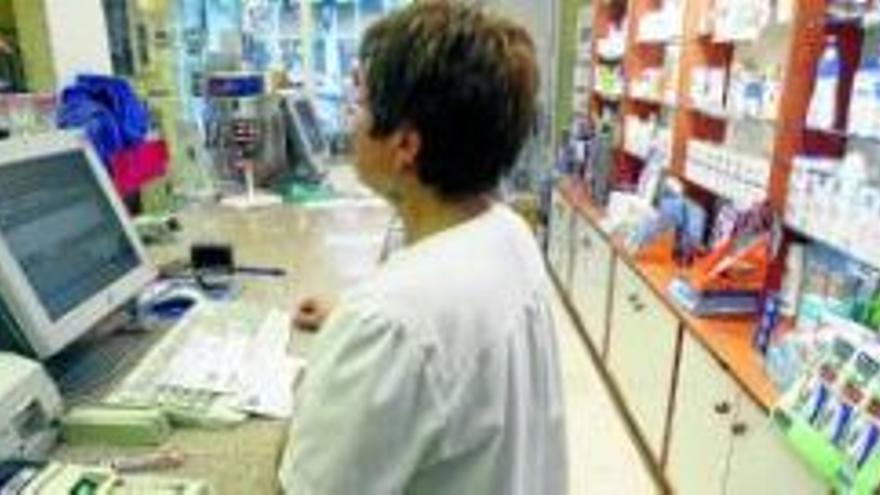 Multadas dos boticas con 30.000 euros por facturar medicinas no recetadas