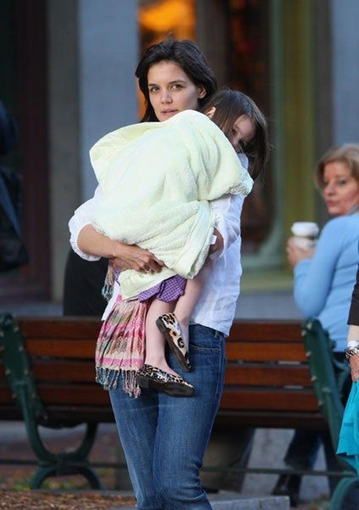 Tarde de compras de Suri Cruise con su madre y su abuela