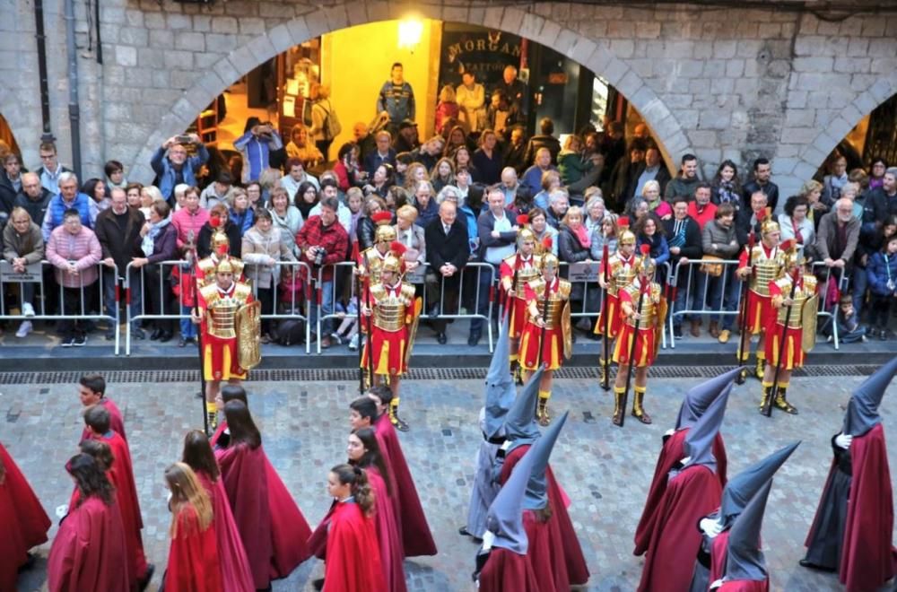 Desfilada dels Manaies a Girona 2019: Cinc noies hi participen per primer cop en la història