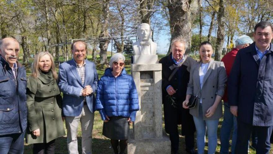 Matemático Rodríguez xa ten un busto renovado do seu rostro real