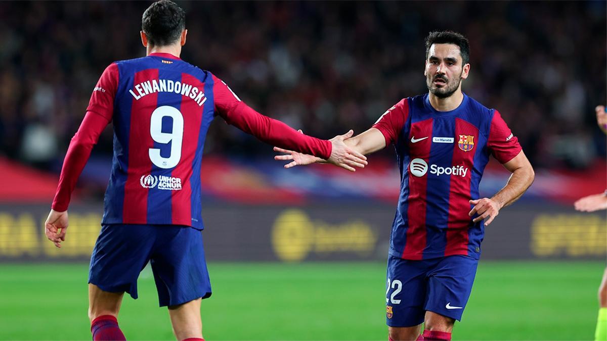 Gündogan y Lewandowski durante el partido ante el Girona