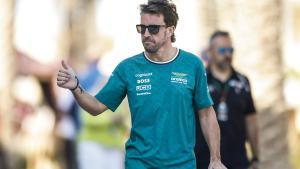 Fernando Alonso en el circuito de Sakhir, donde se disputa el GP de Baréin.