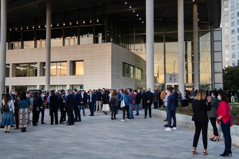 Llegada de invitados a la gala de entrega de los Premios Levante-EMV 2021