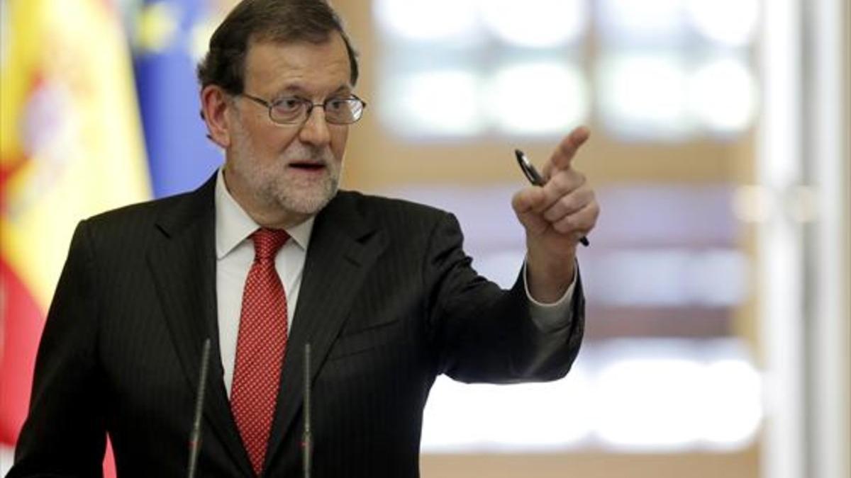 Rajoy, durante la rueda de prensa que celebró ayer en Madrid.