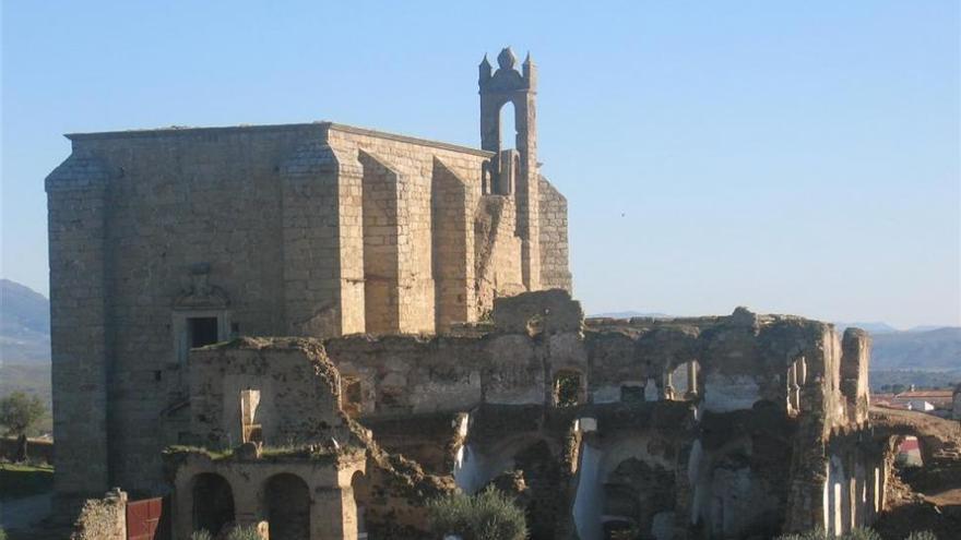 Investigan el expolio del convento de San Antonio de Padua en Garrovillas (Cáceres)