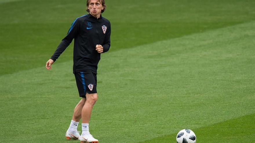 Modric: «El objetivo es pasar la fase de grupos»