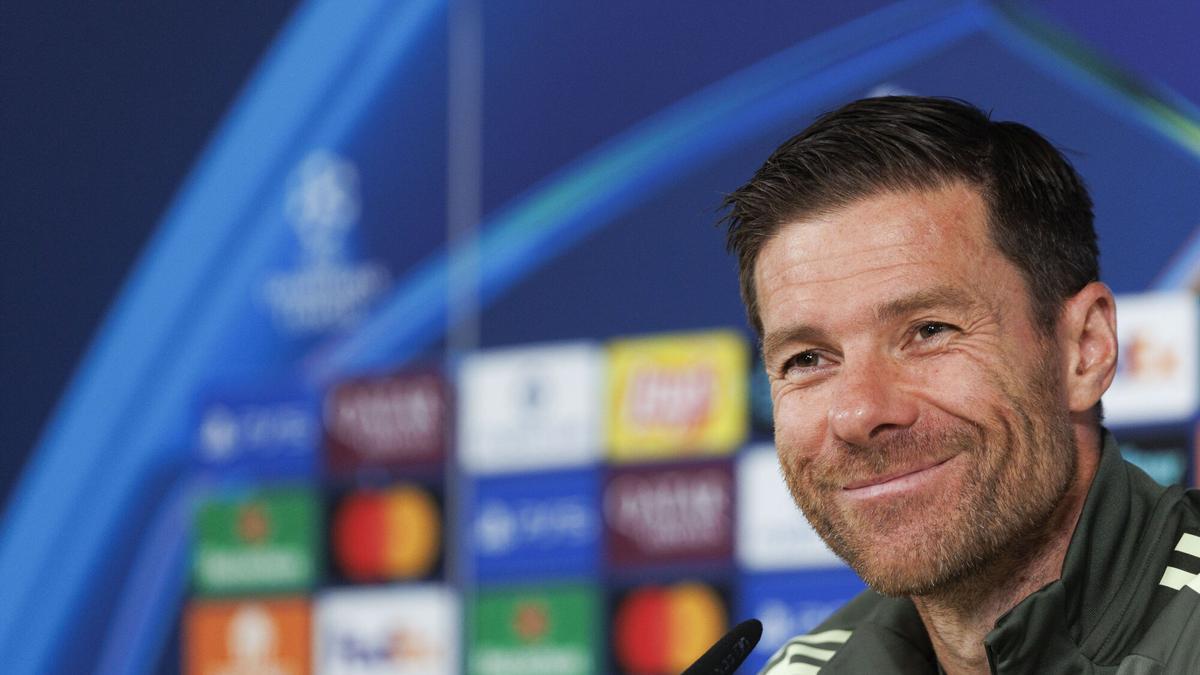 Xabi Alonso: "Güler es una mezcla de Özil y Guti"