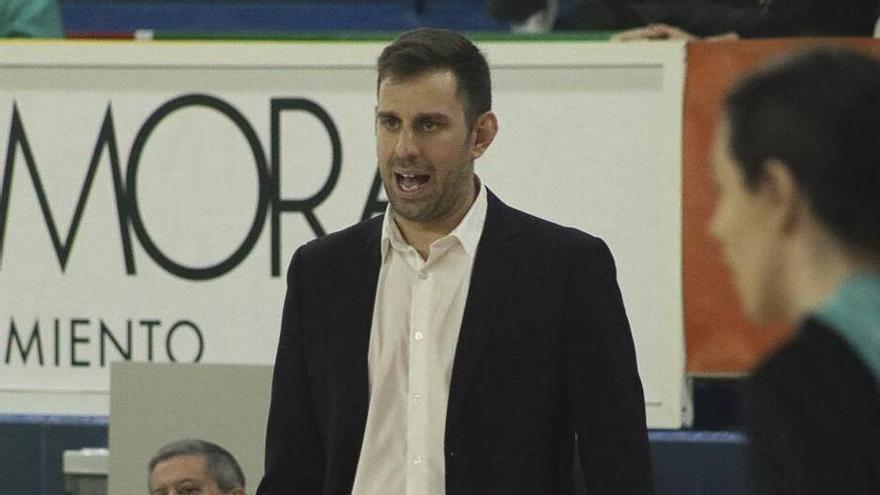 Raúl Pérez, en un momento del partido.  | A. P.