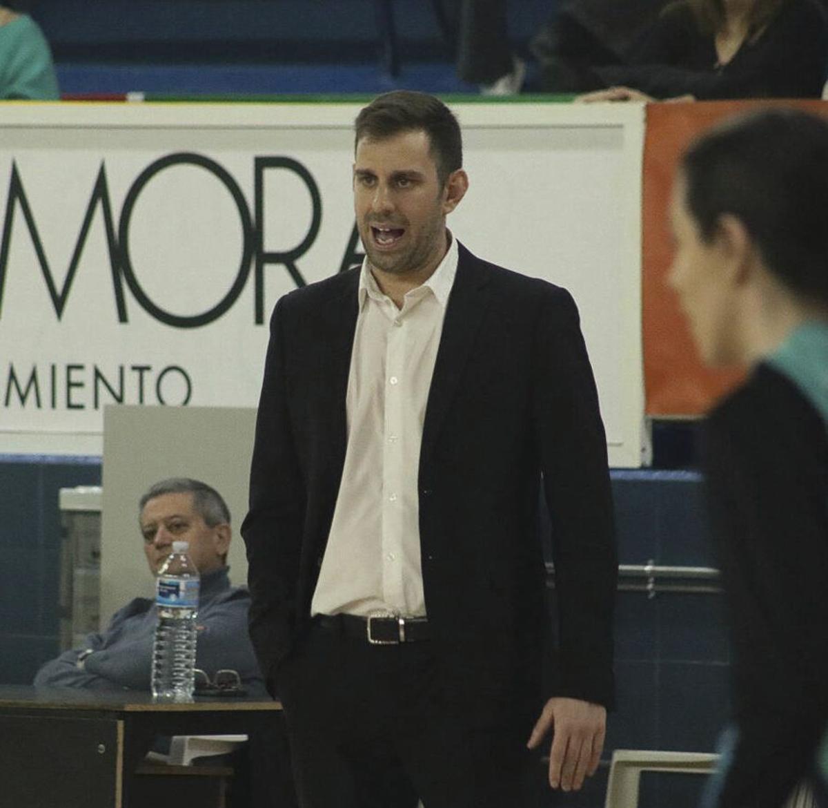 Raúl Pérez, en un momento del partido.  | A. P.