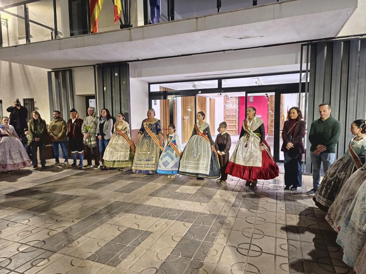 Albaes en el Ayuntamiento de Faura.