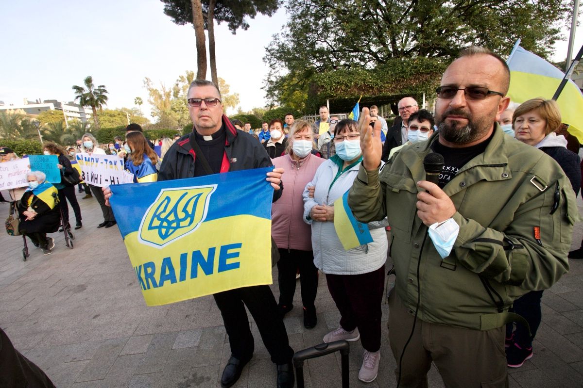 Concentración de ucranianos en Murcia para defender la paz en su país