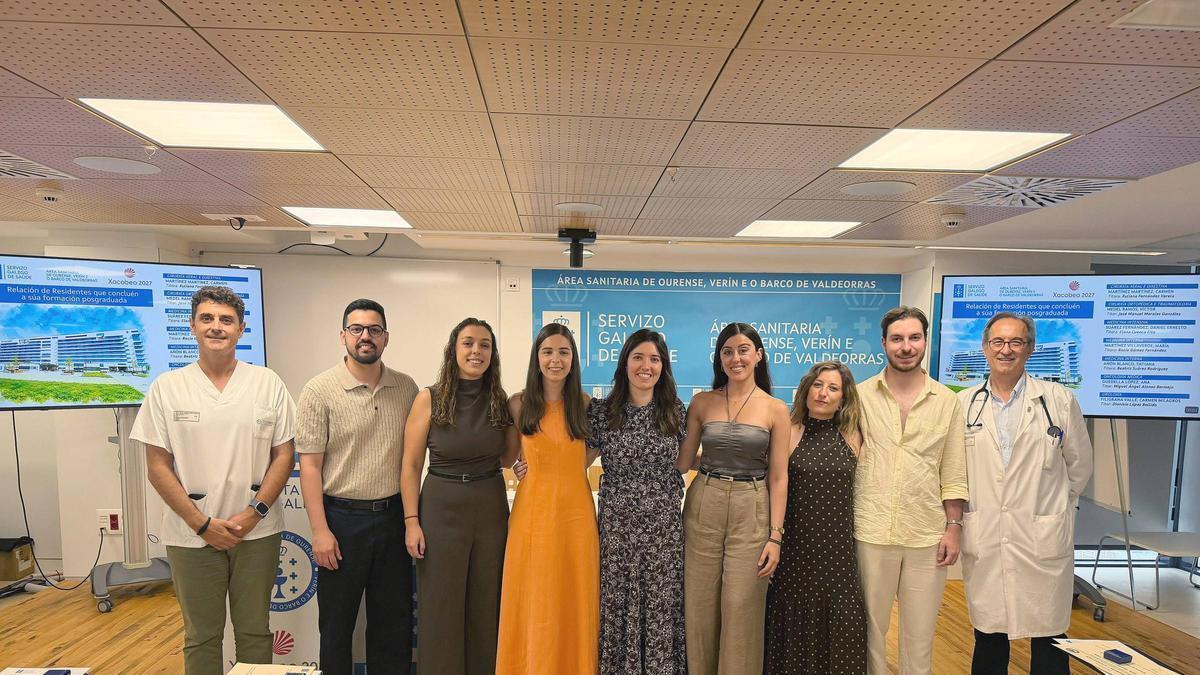 Los siete residentes que finalizan su etapa formativa MIR