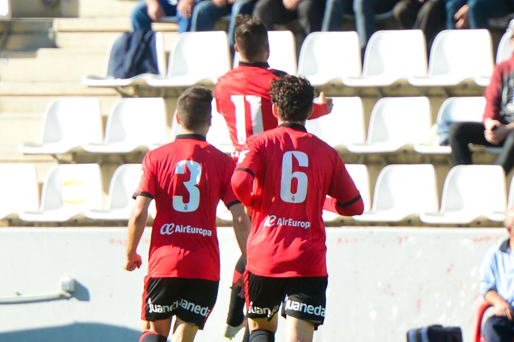 El Mallorca vence al Lleida (0-2)