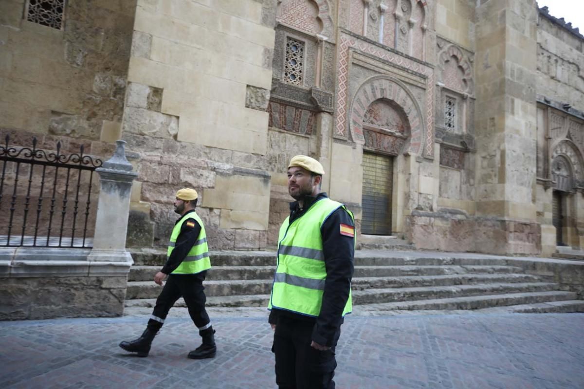 Efectivos de la Unidad Militar de Emergencias ya están desplegados en la capital