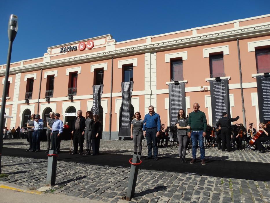 Homenaje a las víctimas del bombardeo franquista en Xàtiva