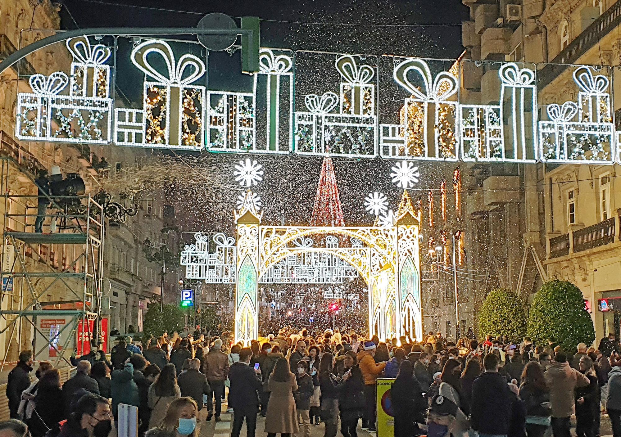 Las mejores imágenes del encendido de la Navidad en Vigo