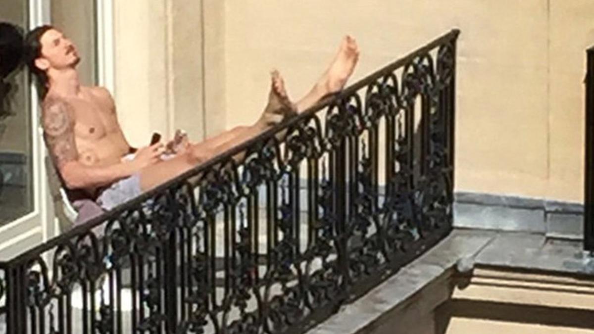 Ibrahimovic, tomando el sol