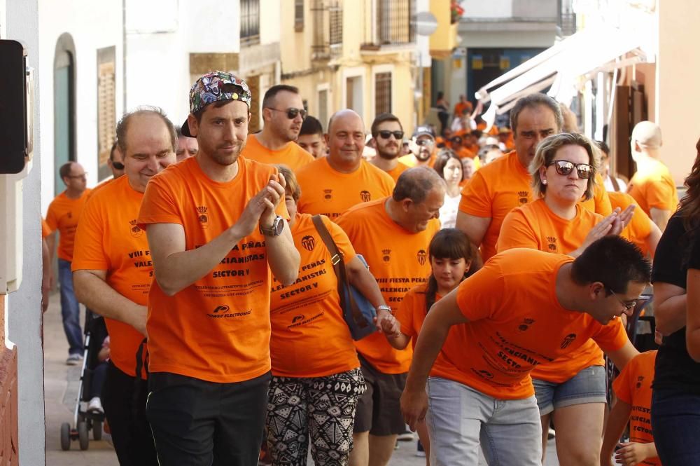 Explosión valencianista en Higueruelas