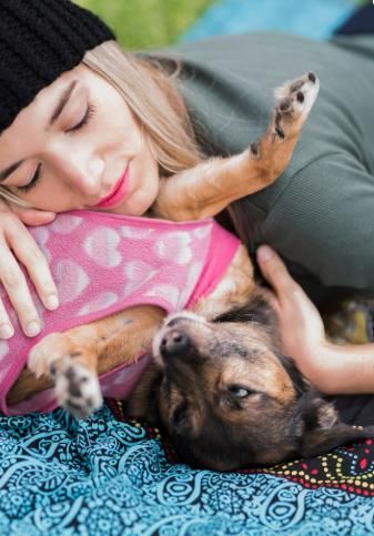 Tenir un gos al teu costat et pot fer molt feliç