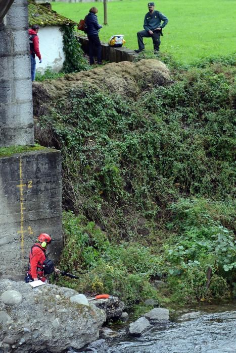 Rescatan el cadáver de un hombre en el río de Campomanes