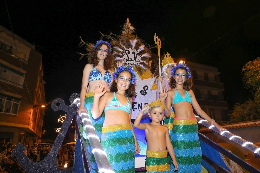 Las carrozas regresan a las fiestas de Formentera