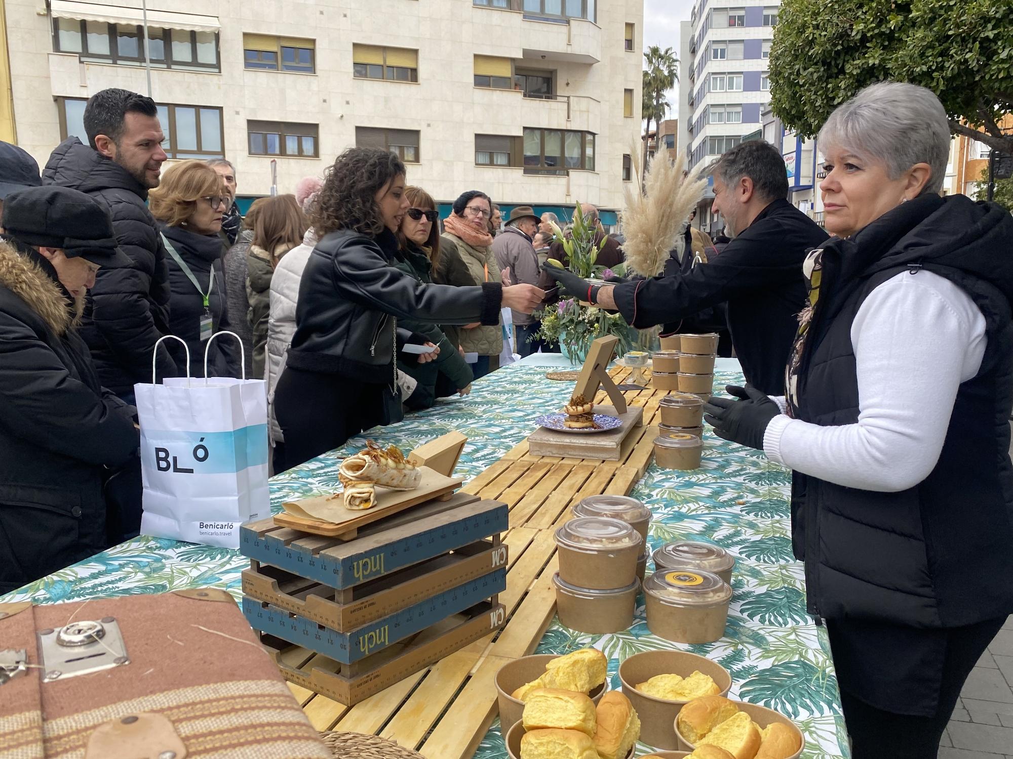 La 'carxofa' vuelve a llenar el centro de Benicarló con la degustación gastronómica