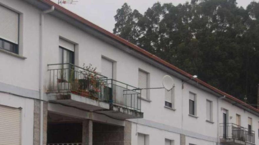 Viviendas de profesores en el CEIP de Espiñeira, Aldán. // S. Á.