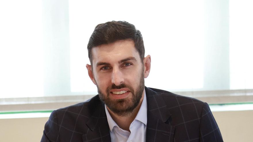 José Ángel Antelo, líder de Vox en Murcia: &quot;Si la izquierda sale en tromba a criticar algo, el PP empieza a flojear rápido&quot;
