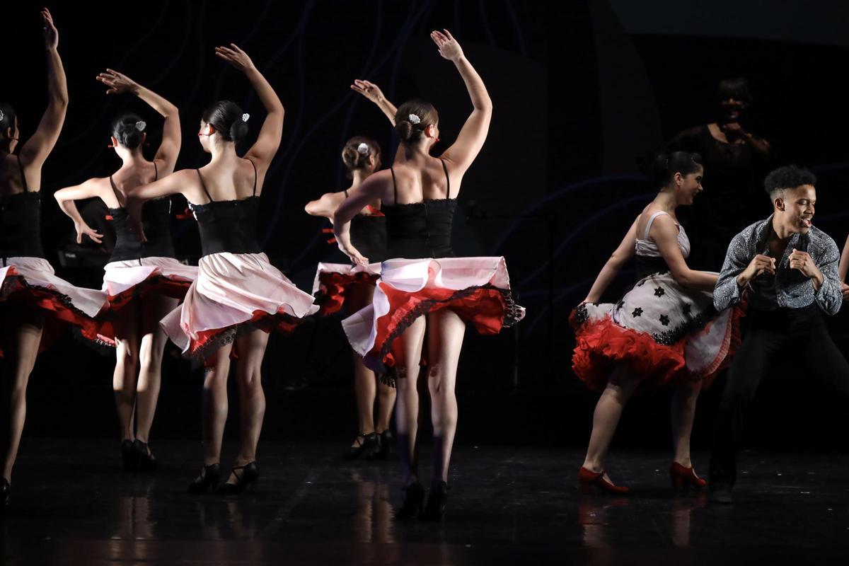 El espectáculo repasa el baile del país caribeño desde 1950.